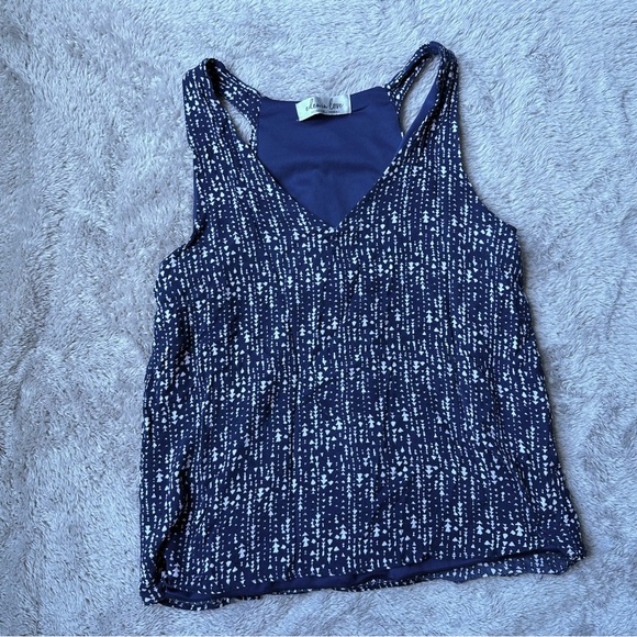 Eden in Love Tank - Picture 1 of 2